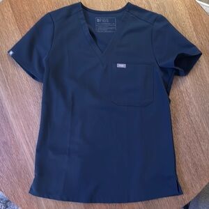 Figs Catarina One-Pocket Scrub Top Dark Harbor